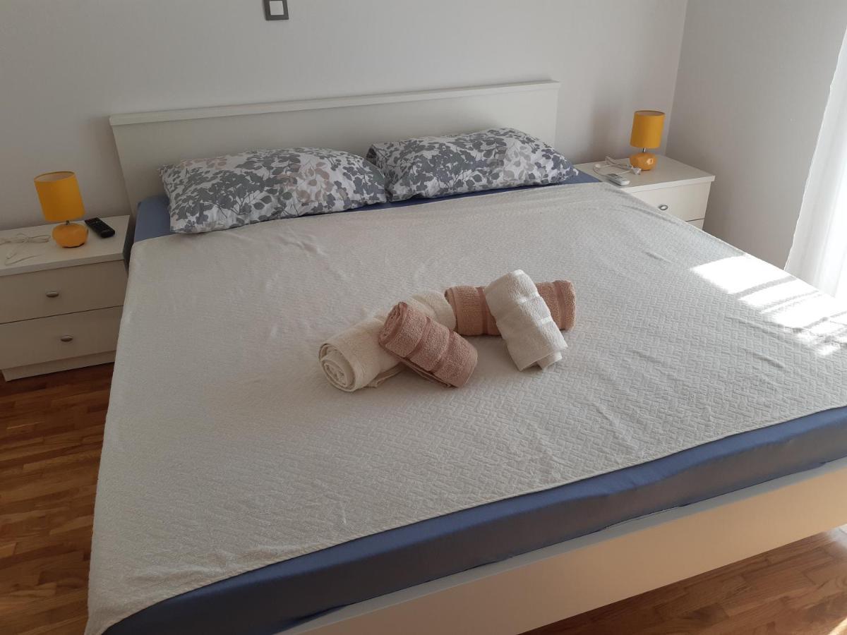 Apartmani Frano Vodice Luaran gambar