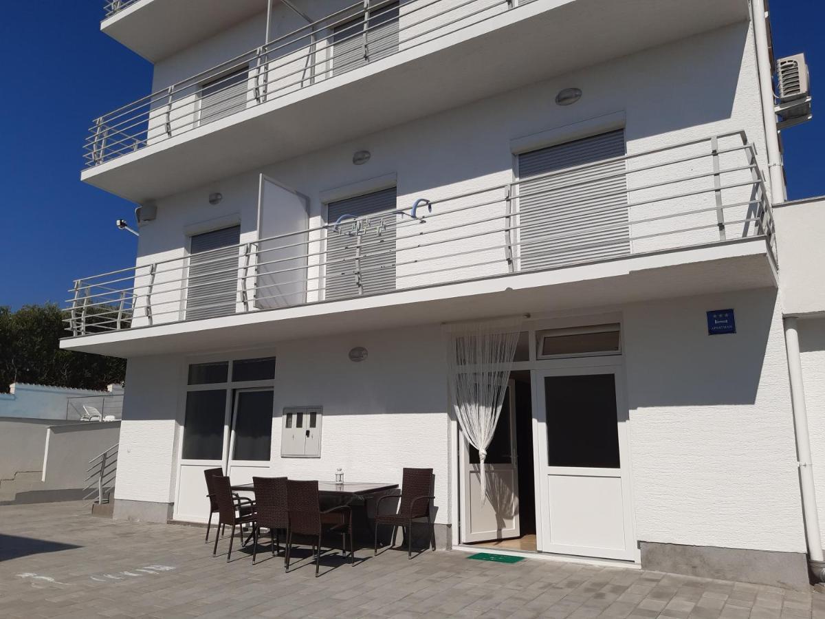 Apartmani Frano Vodice Luaran gambar
