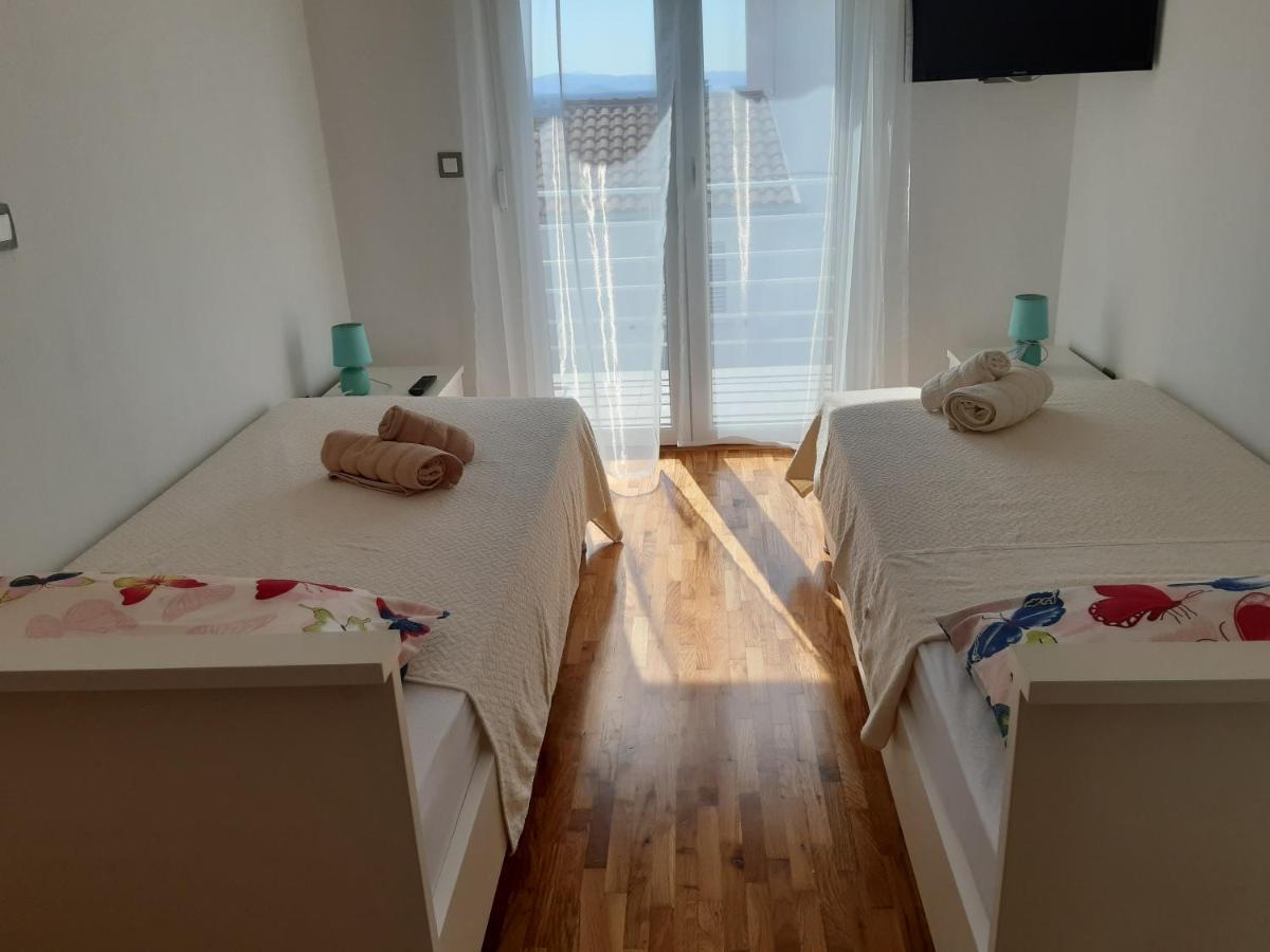 Apartmani Frano Vodice Luaran gambar